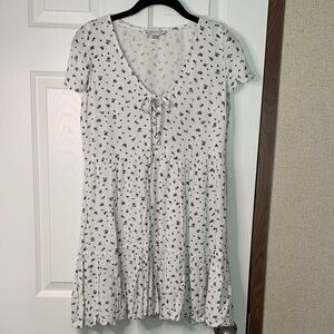 American Eagle Outfitters White Floral Mini‎ Dress Size XS
